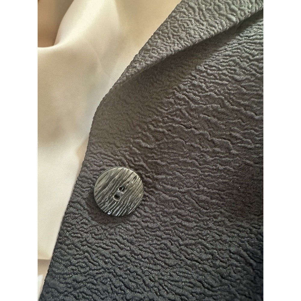 Kasper Black Crepe Suit Jacket and Skirt, Size 10P - Picture 9 of 10